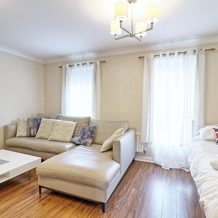 By Buildersbeds - Paignton House 4 Bedrooms Harold Wood Buitenkant foto