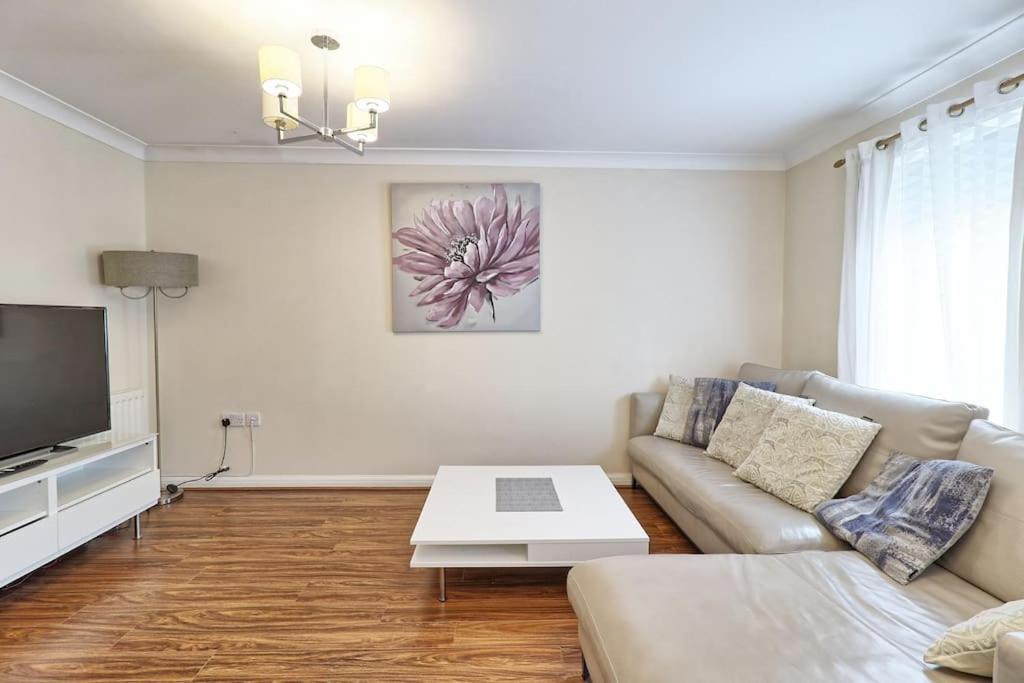 By Buildersbeds - Paignton House 4 Bedrooms Harold Wood Buitenkant foto